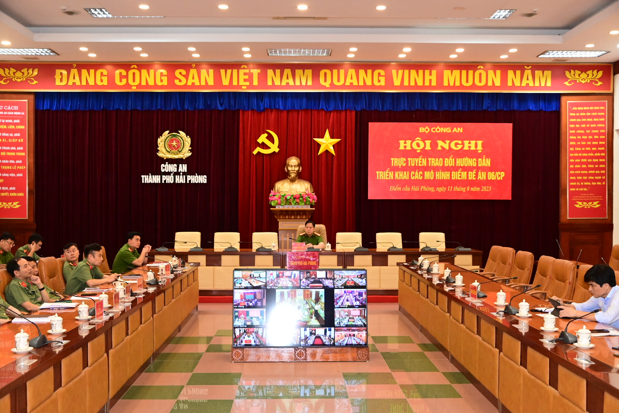 Trao đổi hướng dẫn, triển khai các mô hình điểm Đề án 06/CP